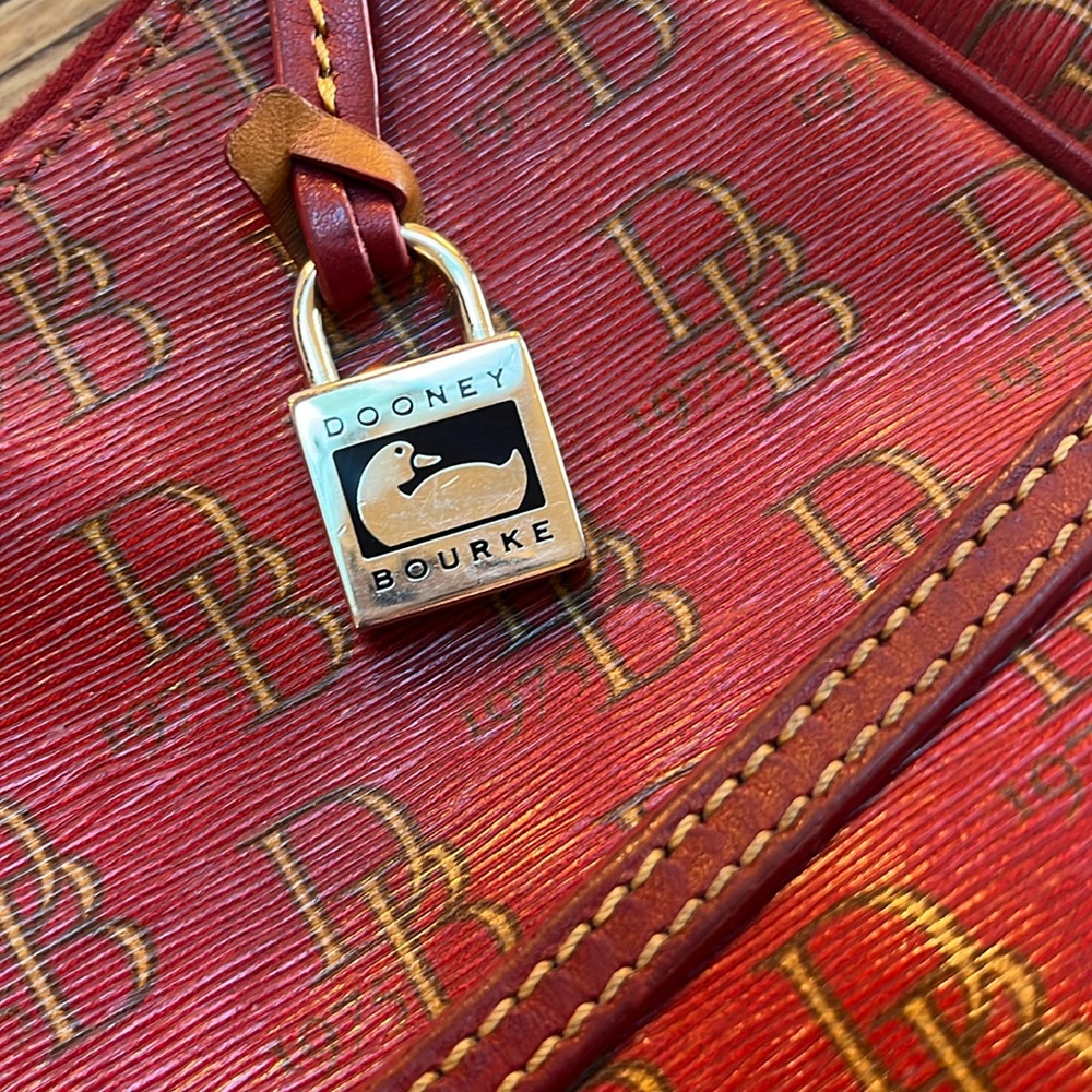 Dooney & Bourke Limited Edition 1975 Red /Burgundy Dillen Belvedere Hobo Bag - Picture 4 of 13
